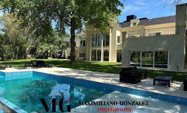 Casa en venta y alquiler, 8 ambientes - Saint Thomas Este, Esteban Echeverría