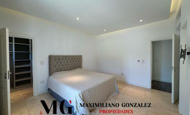 Casa en venta y alquiler, 8 ambientes - Saint Thomas Este, Esteban Echeverría