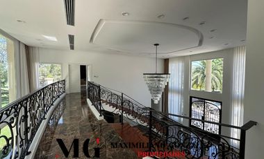 Casa en venta y alquiler, 8 ambientes - Saint Thomas Este, Esteban Echeverría