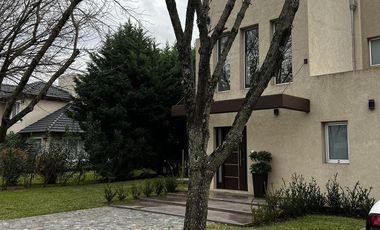 Casa - Santa Ana