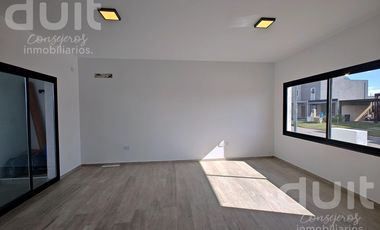 Excelente duplex 2 dor para ampliar en Terrazas de Manantiales