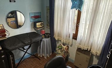 Casa principal mas dos unidades funcionales a la venta en Santa Teresita - Calle 9 e/ 32 y 33