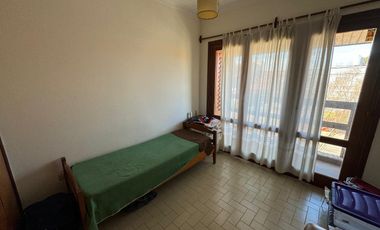 Chalet 7 amb sobre 2 lotes. Parque Luro