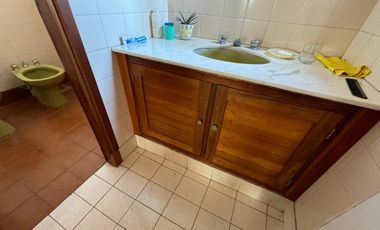 Chalet 7 amb sobre 2 lotes. Parque Luro