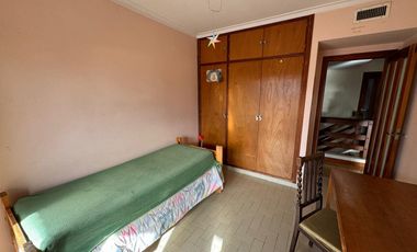 Chalet 7 amb sobre 2 lotes. Parque Luro