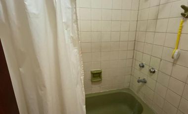 Chalet 7 amb sobre 2 lotes. Parque Luro