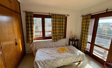 Chalet 7 amb sobre 2 lotes. Parque Luro
