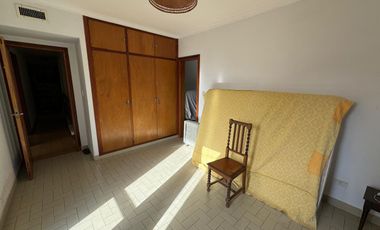 Chalet 7 amb sobre 2 lotes. Parque Luro
