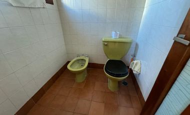 Chalet 7 amb sobre 2 lotes. Parque Luro