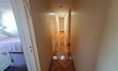 VENTA - 5 AMBIENTE AL FRENTE C/BALCÓN - COCHERA - SEGURIDAD - RECOLETA