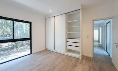 VENTA - Casa - 3 dormitorios - Puerto Roldán