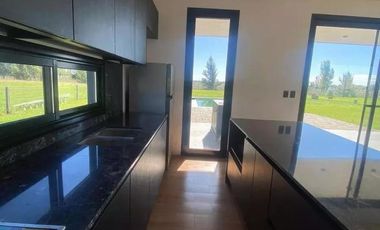 Casa en  Area 60