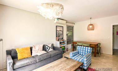 Casa en  venta en el Barrio Cerrado Laguna del Sol-.