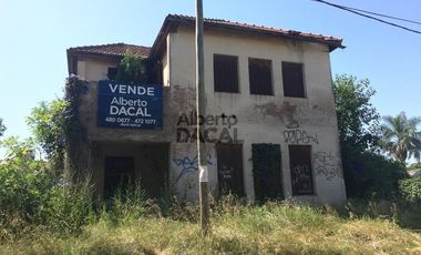 Casa en Venta en 509 esq. 12 Manuel B Gonnet - Alberto Dacal Propiedades
