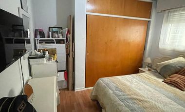Casa en venta de 3 ambientes con departamento y terraza