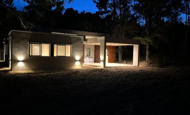 VENTA, CASA, VILLAROBLES, BARRIO BRINZALES, LOTE AL 400, 4 AMBIENTES