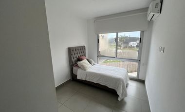 Casa en Círculo Hebreo