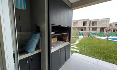 Casa en Círculo Hebreo