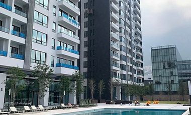 DEPARTAMENTO EQUIPADO Y SEMI AMUEBLADO VENTA WEST 2 REC.