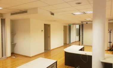 Alquiler de oficina de 120 m2 en Beccar