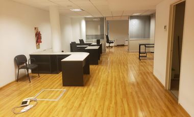 Alquiler de oficina de 120 m2 en Beccar