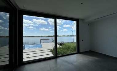 Casa en  Venta y Alquiler  en Marinas Puertos, Escobar