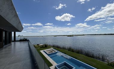 Casa en  Venta y Alquiler  en Marinas Puertos, Escobar