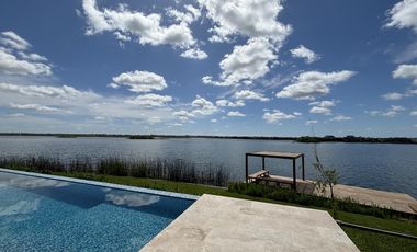 Casa en  Venta y Alquiler  en Marinas Puertos, Escobar