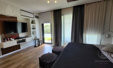 Casa en una planta en Lagos de Canning