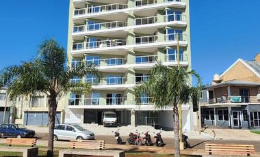 Departamento en  venta sobre Av costanera Posadas