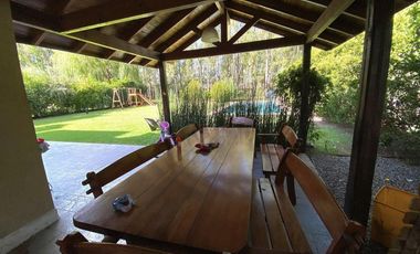 Casa en alquiler Echeverria del Lago, Canning