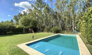 Casa en alquiler Echeverria del Lago, Canning