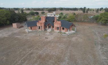 Casa en  monterrico