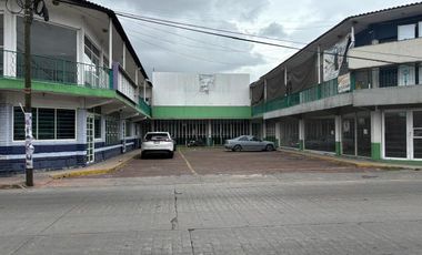 SE VENDE PLAZA COMERCIAL EN EL CENTRO DE APTIZAPAN