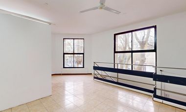 57 esq. 15 La Plata - Local en VENTA de 150 m² distribuidos en 3 niveles