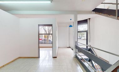 57 esq. 15 La Plata - Local en VENTA de 150 m² distribuidos en 3 niveles