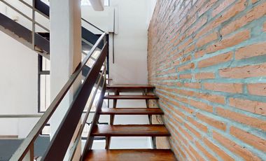 57 esq. 15 La Plata - Local en VENTA de 150 m² distribuidos en 3 niveles