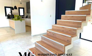 Casa en venta y alquiler, 4 ambientes. Terralagos, Canning.