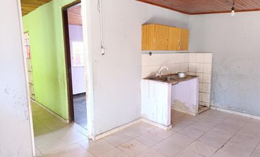 VENTA Casa APTO CREDITO Ideal 2 familias 6 Ambientes Cochera, Patio. Ezpeleta