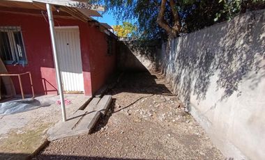 VENTA Casa APTO CREDITO Ideal 2 familias 6 Ambientes Cochera, Patio. Ezpeleta