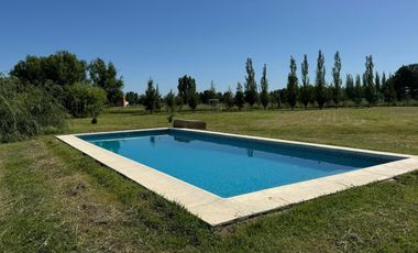 Casa  en  venta en una planta ESTANCIA LAS LILAS,  LUJAN