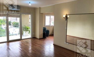 Departamento venta centro, 3 dormitorios (suite), 3 baños, cochera, baulera y SUM con parrilla