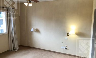 Departamento venta centro, 3 dormitorios (suite), 3 baños, cochera, baulera y SUM con parrilla