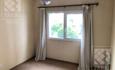 Departamento venta centro, 3 dormitorios (suite), 3 baños, cochera, baulera y SUM con parrilla