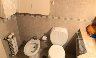 Departamento venta centro, 3 dormitorios (suite), 3 baños, cochera, baulera y SUM con parrilla