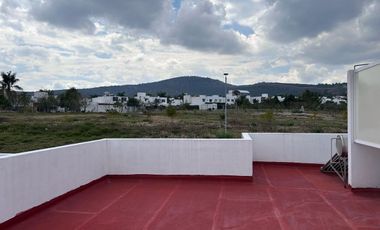 CASA EN RENTA EN LOMALTA TRES MARIAS, MORELIA