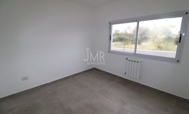 JMR Propiedades | Pilar del Este- San Ramiro | Casa a estrenar en venta