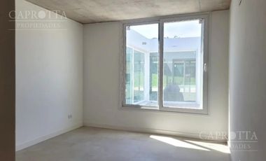 Casa en  Venta ubicada en Costa Esmeralda, Barrio Senderos III