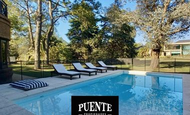 Casa a la Venta con Renta en Saint Thomas Canning