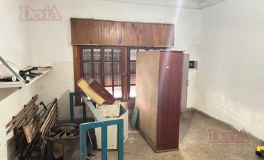 Venta - Casa a Refaccionar - Almirante O'connor 100 - Ramos Mejia